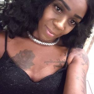 Meet your Posher, Chinika